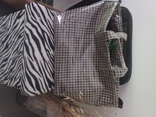 sac à mains couleur grise