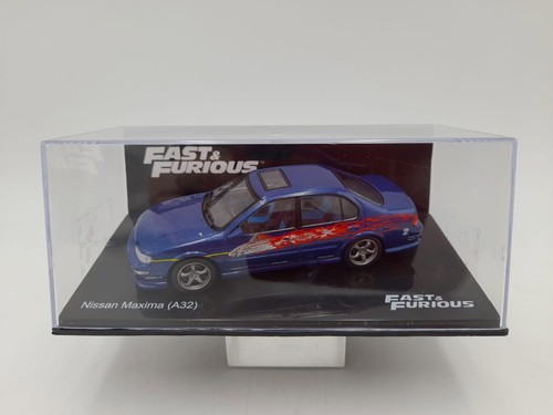 Die cast nissan maxima - cast, "
