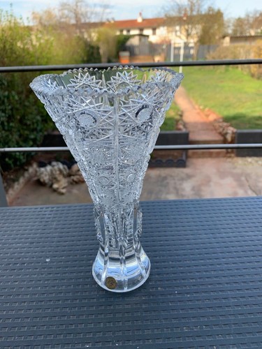 Très jolie vase cristal - en,