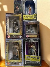 Ensemble de figurines ONE