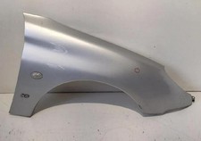 7841L0 aile avant droit pour