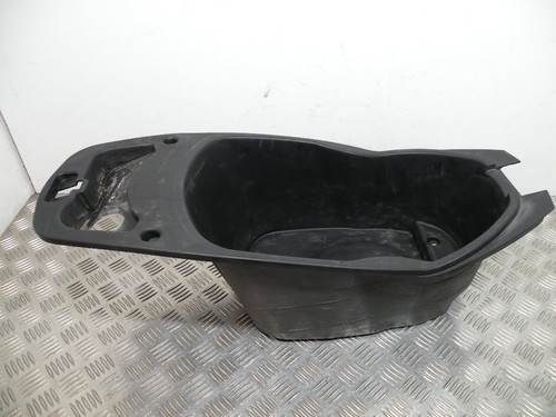 Coffre sous selle peugeot sum - peugeot,
