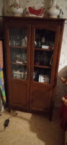 Vend vitrine deux portes - vend,