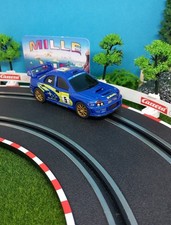 Voiture pour circuit Carrera