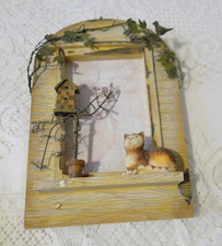 Cadre photo résine décor chat oiseaux nid feuillage