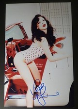 ROSE MCGOWAN Authentic