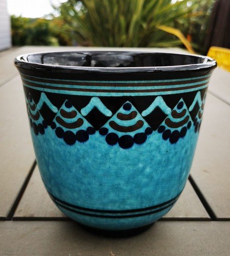 Superbe gros cache pot art