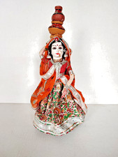 Poupée indienne statuette