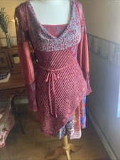 Robe Save Thé Queen TM 