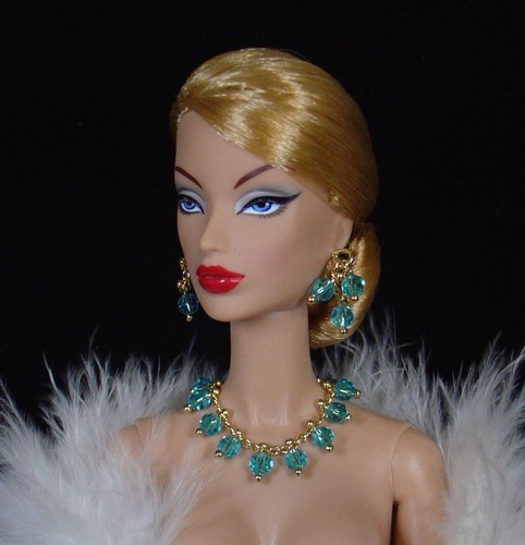 Barbie fashion royalty - fashion,