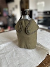 Ancienne Gourde militaire en Aluminium A.Bourgeat avec housse