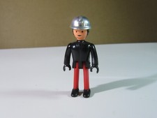 355Z Vintage Majokit Majorette Figurine Pompiers Tenue + Casque H 4 cm