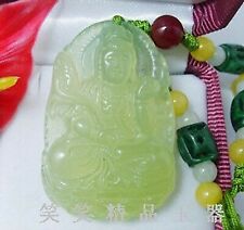 Magnifique Pendentif Bouddha Guanyin en Jade Vert Clair Translucide