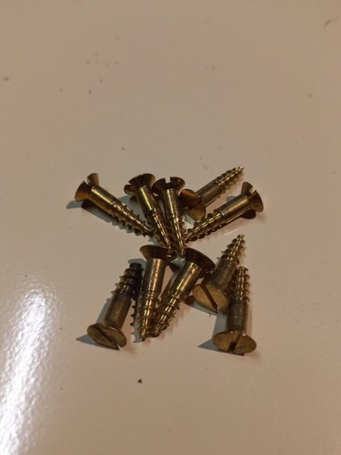 Vis bois laiton 20 mm - vis, x