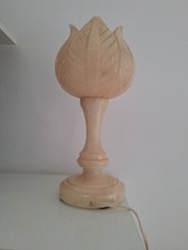 Lampe tulipe art deco en albâtre. Lampe intérieure à poser vintage lamp