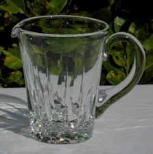 Pichet Broc à eau en cristal de Saint Louis modèle Guernesey