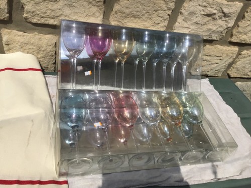 Anciens verres pied - anciens,