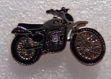 Pin's MOTO la " GREEVES GRIFFON " #bte