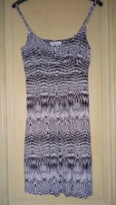 Très jolie robe estivale