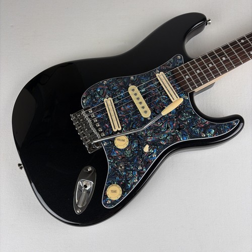 2004 starcaster strat - strat, by