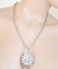 Collier ras de cou femme