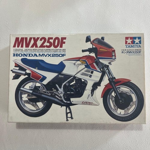 Kit maquette plastique moto