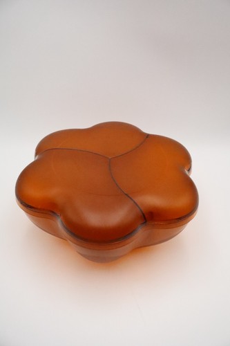 Tupperware amber flower chip - amber,