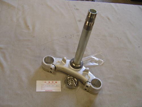 Té fourche inférieur de - inférieur,
