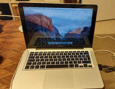 Apple MacBook Pro 13,3" (240Go SSD, Intel Core 2 Duo 2,53GHz, 8 Go, Nvidia GeFo)