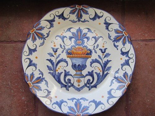 Assiette faïence de - ,