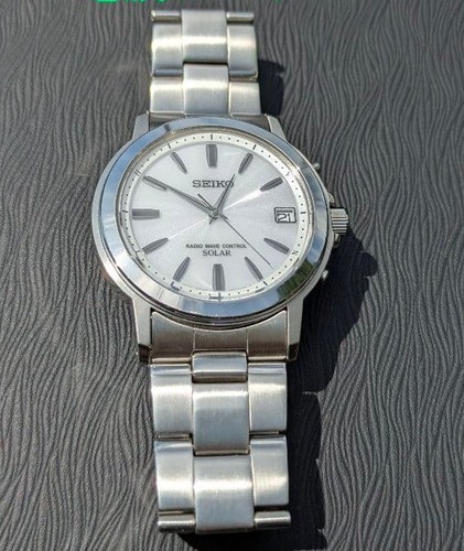 Montre solaire seiko selection - seiko,