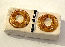 Jolie Fève Perso Pain Couronne Le Pétrin ❤️ Galette des Rois French charm !