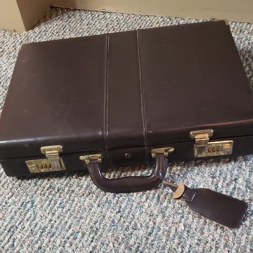 Vintage brown leather - vintage, hard