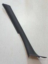 Peugeot 106 9603935477 cache montant pare-brise avant gauche conducteur 