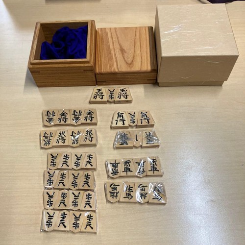 Gyokuzan shogi pieces - pieces, japanese