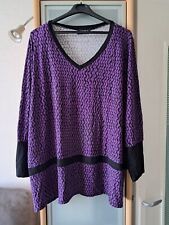 Tunique neuve taille 54-56 noir et violet