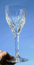 Verre à vin blanc en cristal