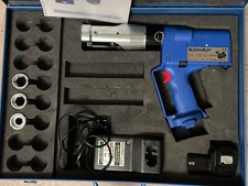 sertisseuse electricien electro hydraulique : klauke EK 120 U plus 120kN