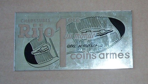 Plv sérigraphié chaussure - plv,