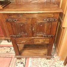 buffet entre deux en chêne 2 portes 2 tiroirs haut 112 larg  81 prof 48 cm