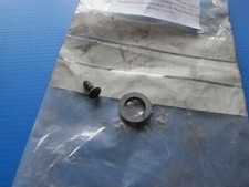 Vis et rondelle de charnière de vitre de custode pour: Peugeot: 205, 309