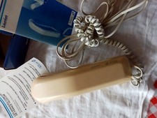 ANCIEN TELEPHONE MURAL LAUREAT