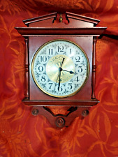 ancienne pendule murale en bois Jaz electronic à quartz