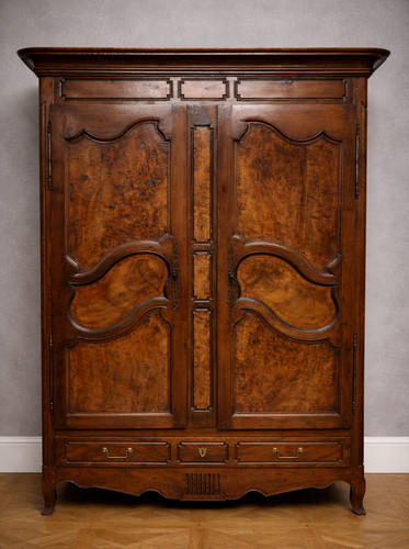Grande armoire ancienne - , en