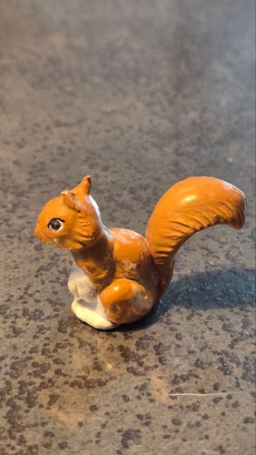 Figurine jim écureuil cm - jim,