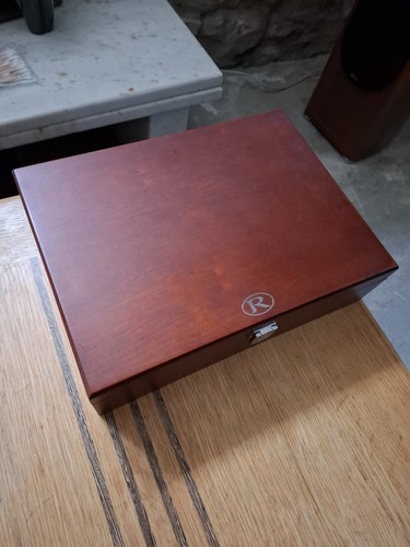 Boite accessoires kef 203 - boite,