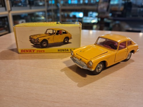 Honda s800 dinky - honda,