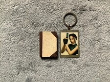 Livre Scène Lara Croft Statue commémorative