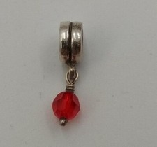 Chamilia. Pendentif Rouge