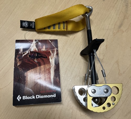 Black diamond camalot - black,